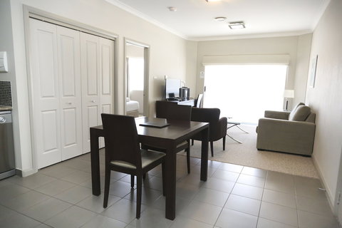 Centrepoint Apartments - Accommodation Resorts 6
