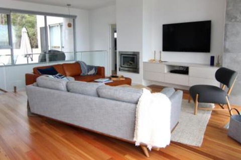 BEACHHOUSE BINALONG Luxury Waterfront Holiday House At Bay Of Fires - Accommodation Resorts 5