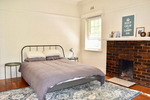 Art Deco Apt In Sunny Elwood Minutes To St. Kilda - Accommodation Resorts 1