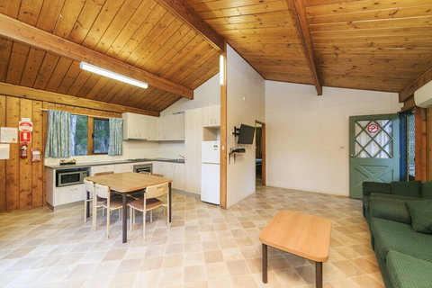 Reflections Holidays Parks Burrinjuck - Accommodation Resorts 1