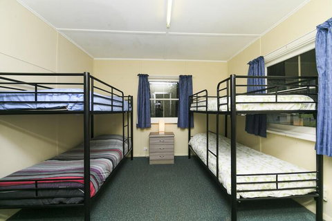 Reflections Holidays Parks Burrinjuck - Accommodation Resorts 2