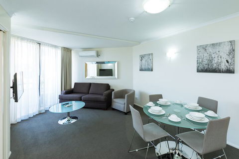 Airtrip Apartment On Edmonstone St - Accommodation Resorts 7