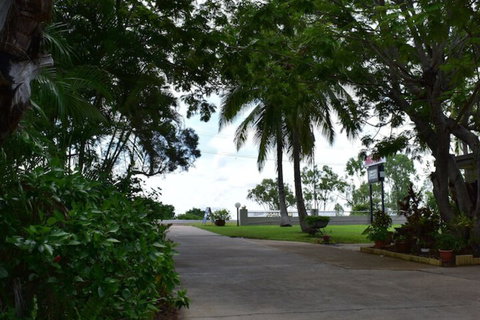 Hillview Motel - Accommodation Resorts 4