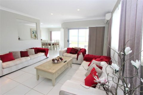 Riverview 2 - Accommodation Resorts 0