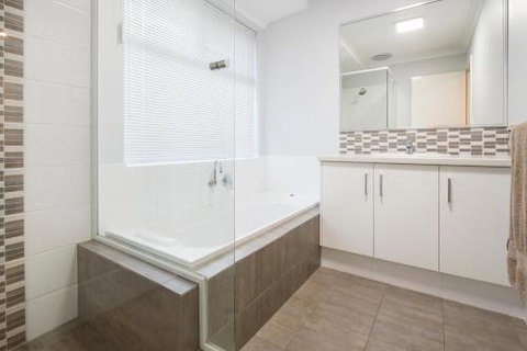 Fairway Isle - Accommodation Resorts 1