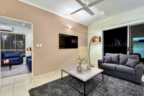 Darwin City Lights Jacuzzi - Accommodation Resorts 6