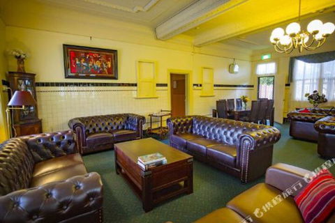 Abernethy House - Accommodation Resorts 1
