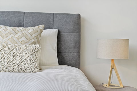 Modern Apartment Next To Largest Shopping Centre - Accommodation Resorts 5