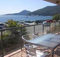 3 Bedroom House Shoal Bay Palm Beach - Accommodation Resorts