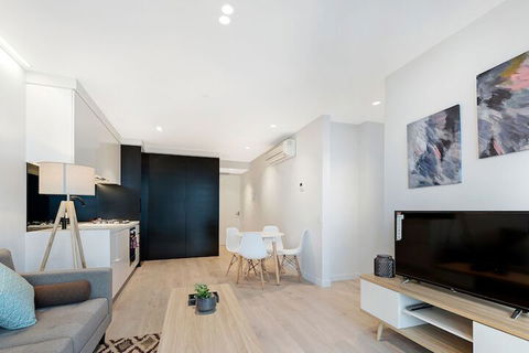 IFSuites (IFSTAYS) Light House Apartment - Accommodation Resorts 4