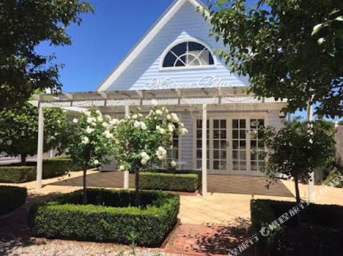 Maison Blue Pty Ltd Adelaide - Accommodation Resorts 2