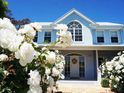 Maison Blue Pty Ltd Adelaide - Accommodation Resorts 3