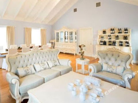 Maison Blue Pty Ltd Adelaide - Accommodation Resorts 5