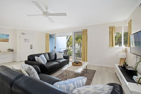 Diamond Beach Resort 2BR Bath - Accommodation Resorts 5