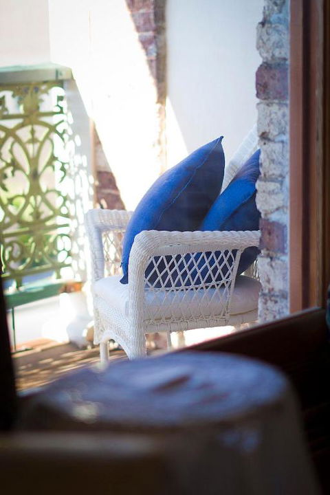 Annies Victorian Terrace Accommodation Fremantle - Accommodation Resorts 3