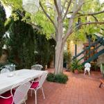 Annies Victorian Terrace Accommodation Fremantle - Accommodation Resorts 0