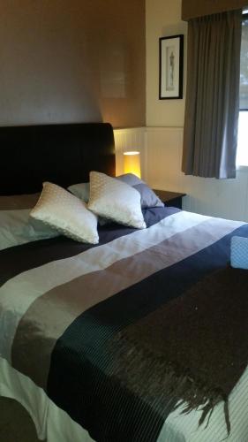 About Time Retreats Studio Three - Accommodation Resorts 6