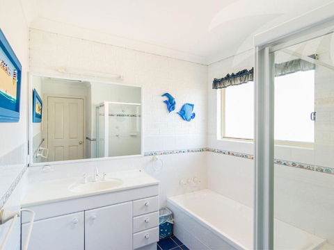 Allure On Blueys - Accommodation Resorts 6