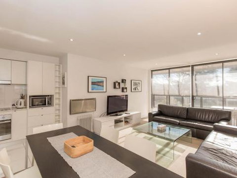 Edge 6 / 16 Clyde Street - Accommodation Resorts 1