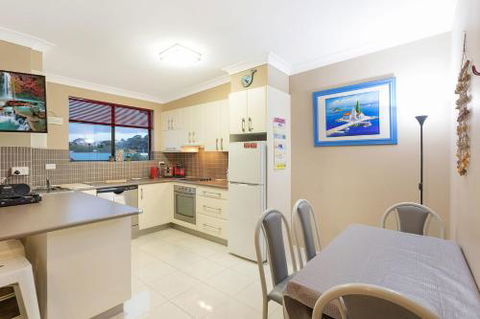 Apollo Unit 7 - Accommodation Resorts 5