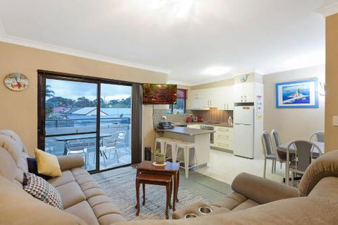 Apollo Unit 7 - Accommodation Resorts 0