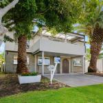 SANTORINI BEACH HOUSE SAFETY BEACH - Accommodation Resorts 0