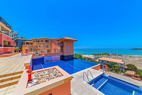 Airlie Dream - Accommodation Resorts 2