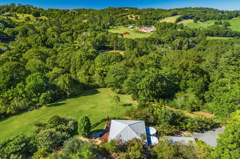A PERFECT STAY - Twin Tallows - Accommodation Resorts 0