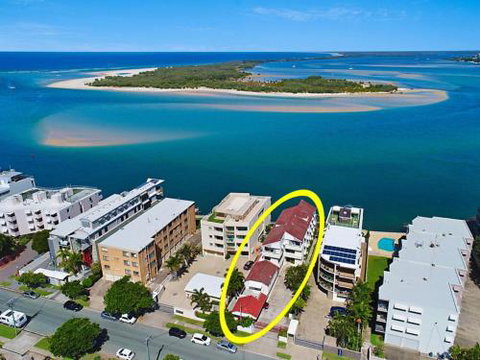 Unit 3 Pumicestone Quays Absolute Waterfront! - Accommodation Resorts 6