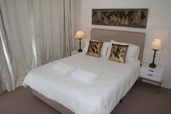 Azalea Villa - Accommodation Resorts 6