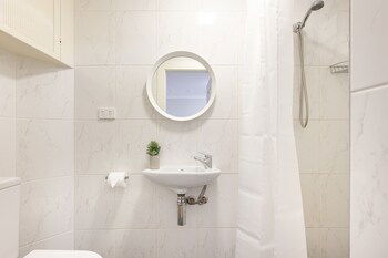 Ultimo 1 Bed. Furnished House W Parking - Accommodation Resorts 5