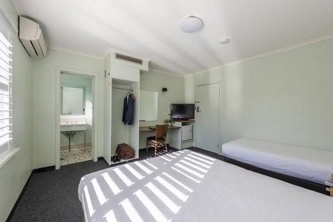 Panorama Bathurst - Accommodation Resorts 4