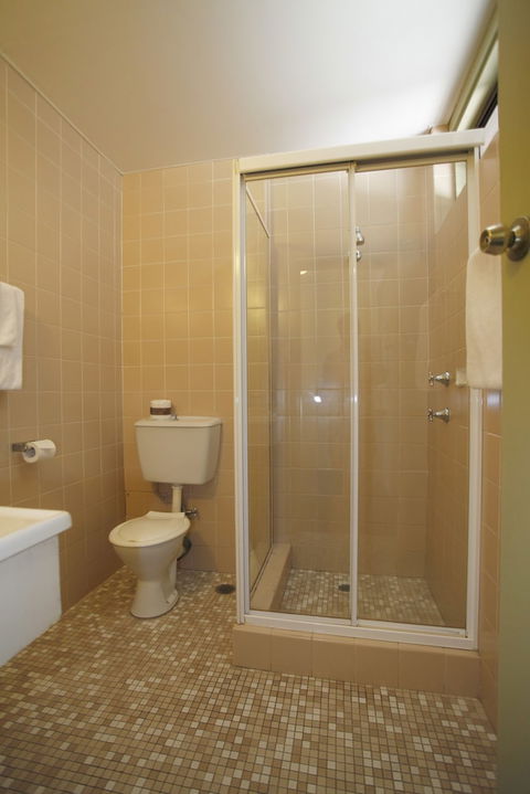 Maclin Lodge Motel - Accommodation Resorts 5