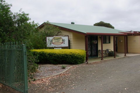 Ficifolia Lodge - Accommodation Resorts 1