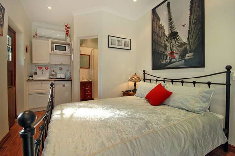 Above Bored Bed & Breakfast - Accommodation Resorts 5