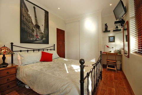 Above Bored Bed & Breakfast - Accommodation Resorts 7
