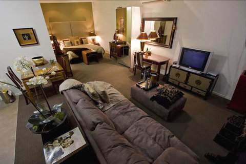 53 On Victoria - Accommodation Resorts 3