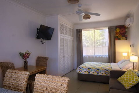 Tuncurry Motor Lodge - Accommodation Resorts 7