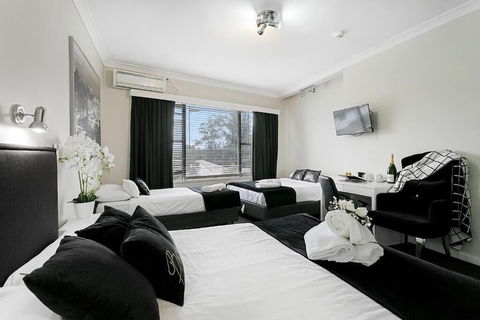 Airport Hotel Sydney - Accommodation Resorts 5