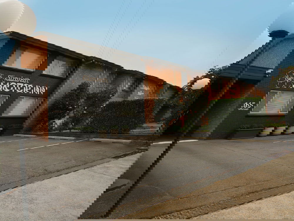 Adamstown NSW Accommodation Resorts