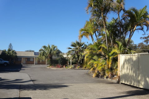 Forster Palms Motel - Accommodation Resorts 1