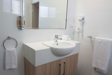Abode37 - Accommodation Resorts 1