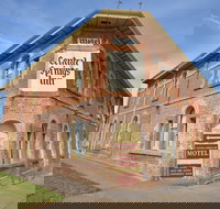 Central Springs Inn - Accommodation Resorts