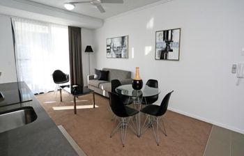 Under The Townsville Sun (694I) - Accommodation Resorts 5