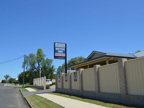 Mas Country Roma Inland Motor Inn - Accommodation Resorts 1