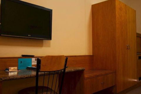 Mas Country Roma Explorers Inn Roma - Accommodation Resorts 6