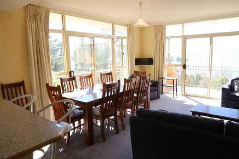 Twin Seasons 5 - Accommodation Resorts 3