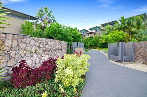 Yacht Club Villa 33-Serenity-Ocean Views With Golf Buggy - Accommodation Resorts 1