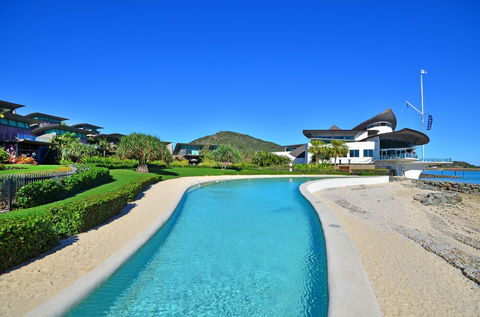 Yacht Club Villa 33-Serenity-Ocean Views With Golf Buggy - Accommodation Resorts 4