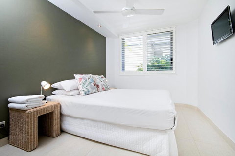 Fairshore 12 - Accommodation Resorts 4